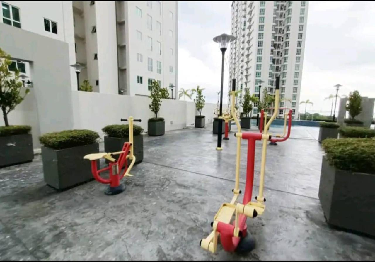 City Town 2-6 Pax Beautiful View Cozy Condo, Jelutong, Georgetown, Centre Heart Of Penang Island, Near Highway Komtar Gurney Exteriör bild